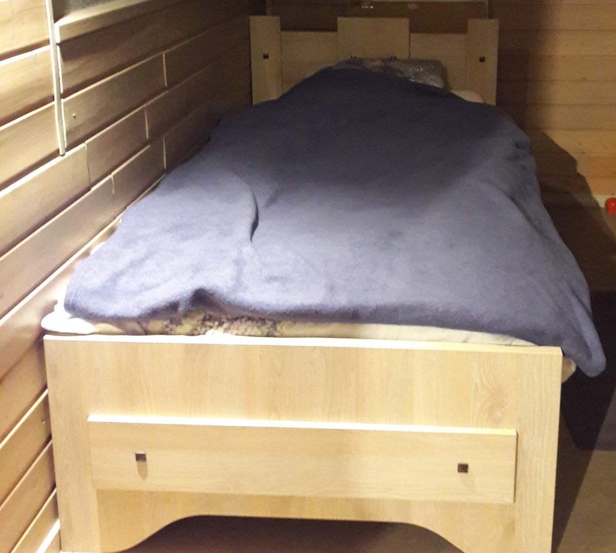 1 persoons bed Burcht, Huis en Inrichting, Slaapkamer | Bedden, Ophalen