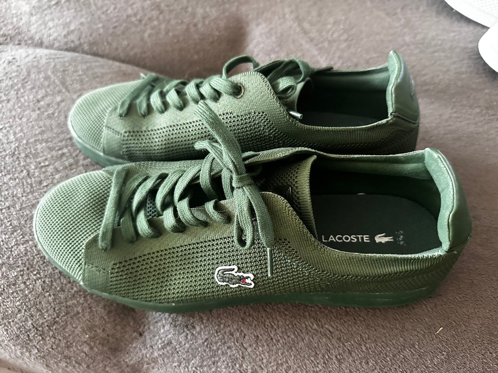 Nieuwe Lacoste 45 sneakers, Overige kleuren, Nieuw, Ophalen of Verzenden, Sneakers