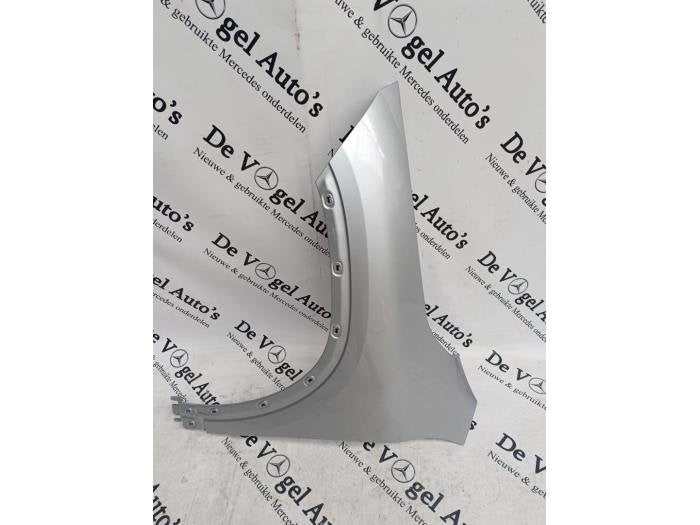 Aile avant gauche d'un Mercedes GLA (9775), Autos : Pièces & Accessoires, 3 mois de garantie, Utilisé, -, -