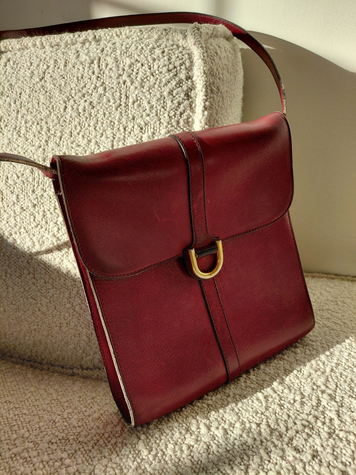 Delvaux handtas, Enlèvement, Sac à main