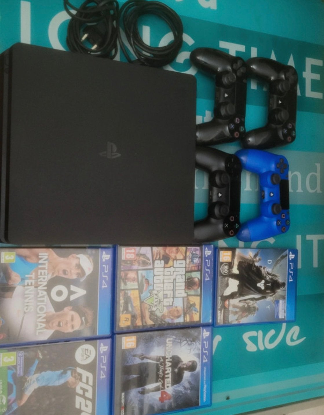 PlayStation 4 met controllers en spelletjes, Games en Spelcomputers, Spelcomputers | Sony PlayStation 4, Ophalen of Verzenden