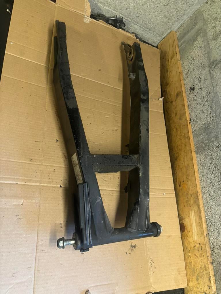 Complete achterbrug voor Yamaha tzr 50 en mbk x-power 50, Ophalen of Verzenden