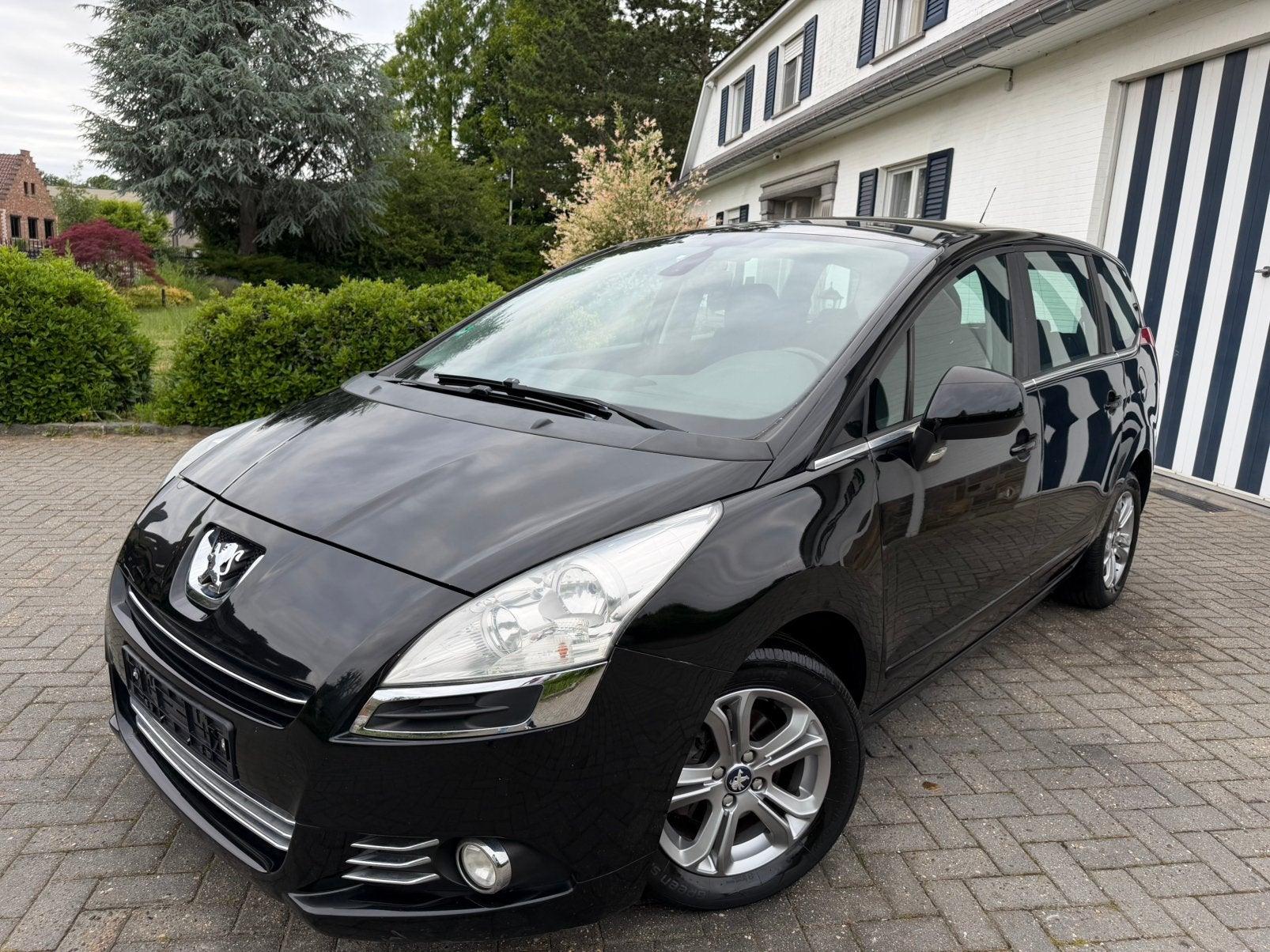 Peugeot 5008 - Allure Edition - Groot Onderhoud - Top Staat!, Auto's, Zwart, 4 cilinders, 1600 cc, Leder en Stof