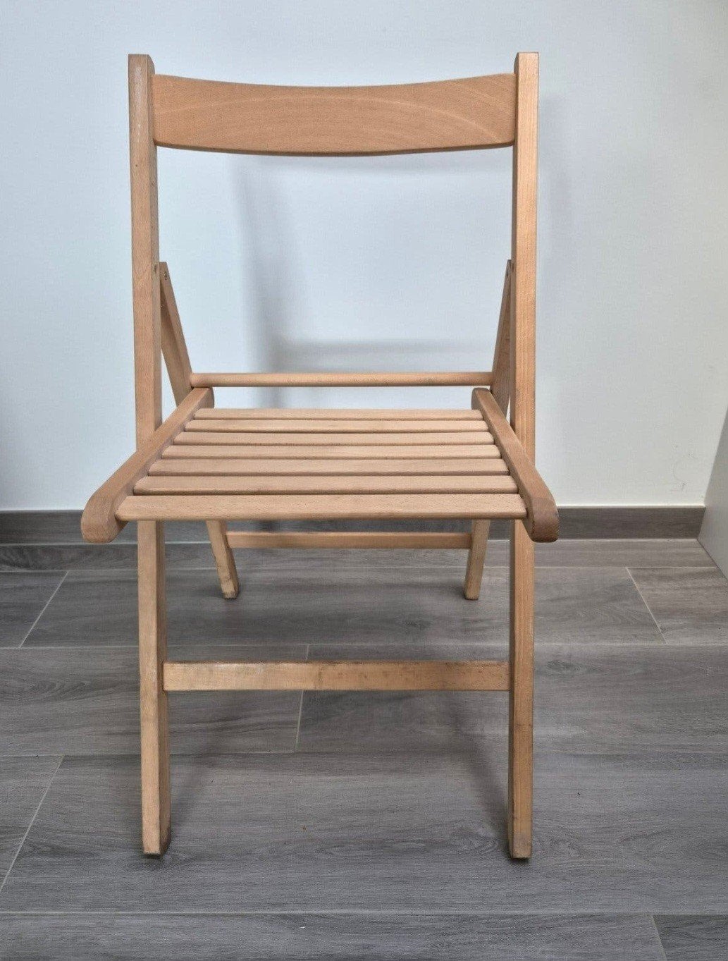 8 houten klapstoelen, Ophalen