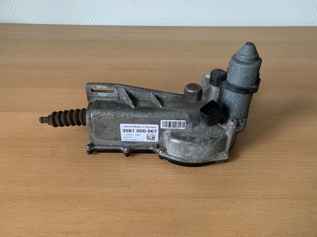 koppelingsactuator mitsubishi colt / smart forfour automaat, Autos : Pièces & Accessoires, Transmission & Accessoires, Mitsubishi