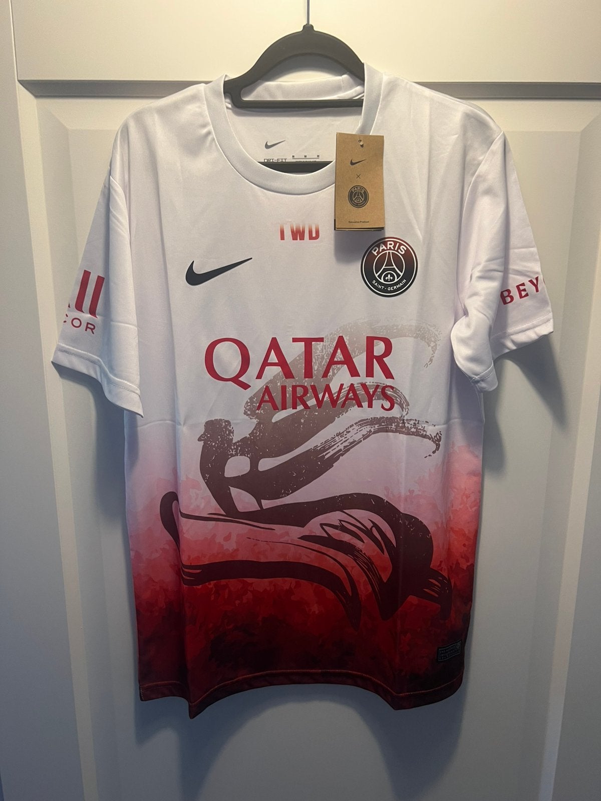 Maillot de football du PSG | Taille M | Concept, Enlèvement ou Envoi, Comme neuf, Taille 48/50 (M)