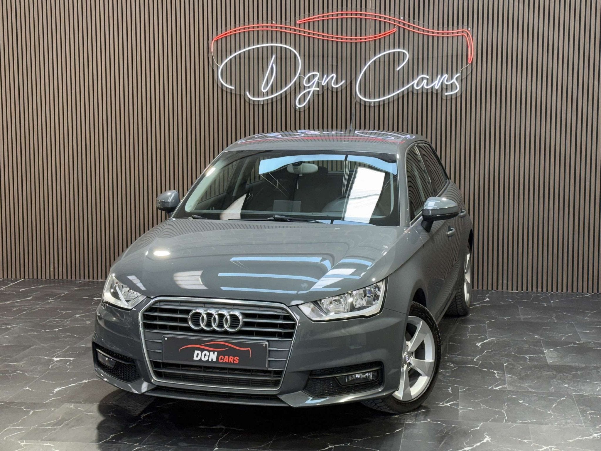 Audi A1 A1 Sportback 1.4 TFSI Sport, Autos, 1395 cm³, Argent ou Gris, Achat, Euro 6