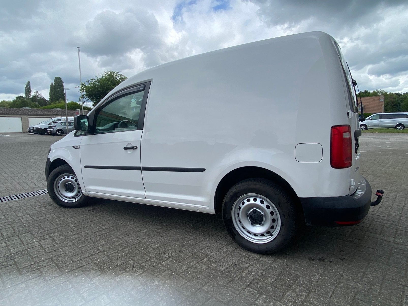 Vw caddy 1,6TDI face lift, Voorwielaandrijving, Zwart, Volkswagen, Wit
