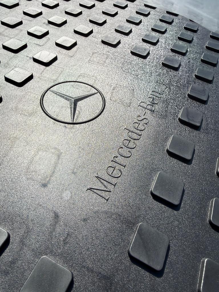 Beschermplaat / bak koffer mat Mercedes GLE, Ophalen, Nieuw, Mercedes-Benz