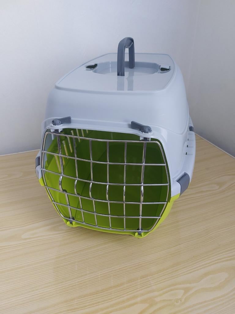 Cage de transport neuf pour chat où pour petit chien