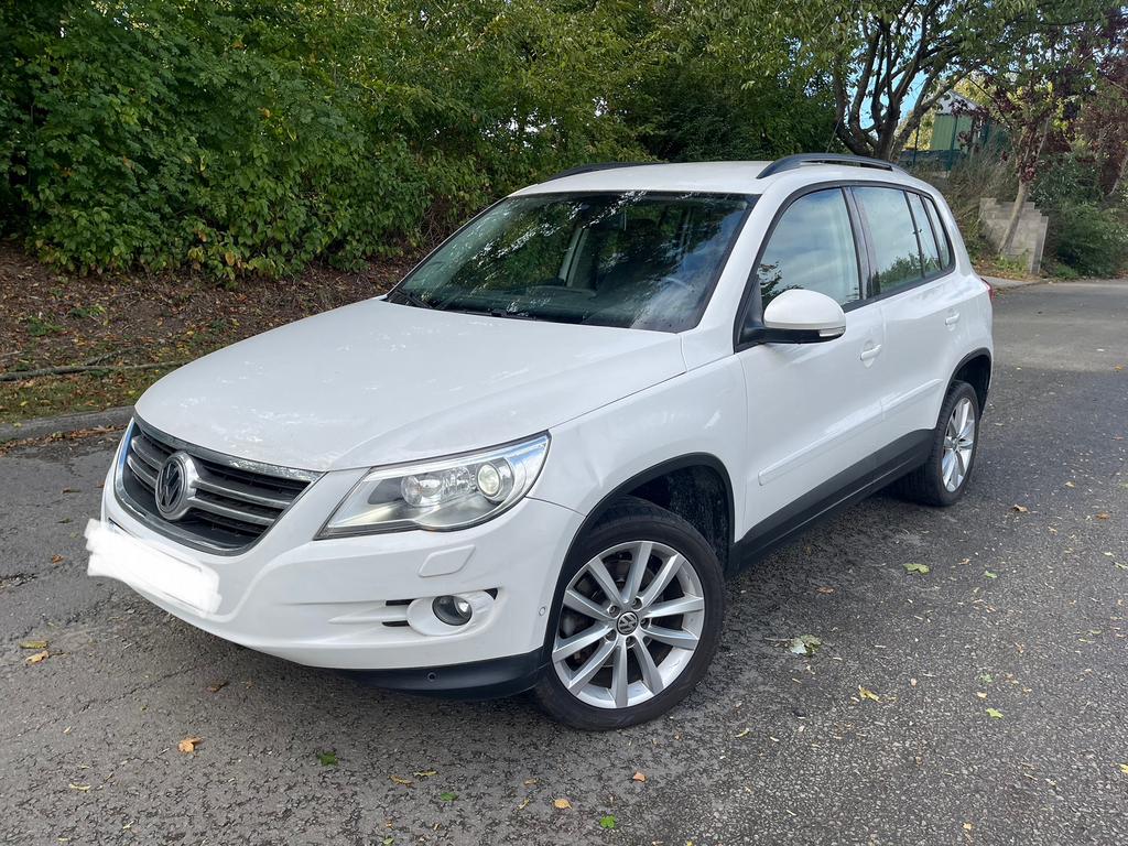 Vw tiguan 2.0tdi 140ch automat 151000km mod 2010, Beige, Entreprise, Carnet d'entretien, 5 portes