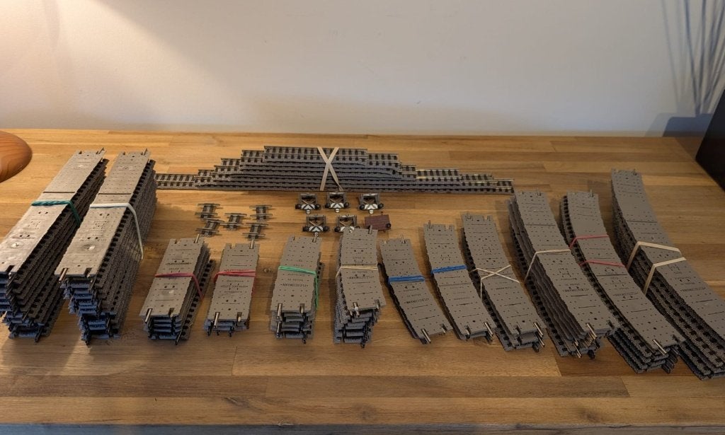 Fleischmann professionele H0-tracks uit mijn zoekertjes (15), Hobby en Vrije tijd, Modeltreinen | H0, Ophalen of Verzenden, Zo goed als nieuw