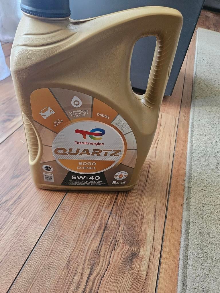 Huile Total 5w40 Quartz Diesel, Autos : Divers, Produits d'entretien