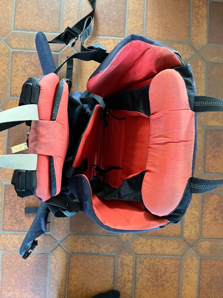 Macpac Possum kinddraagzak rugzakdrager, Ophalen, Gebruikt, Rug, Overige merken