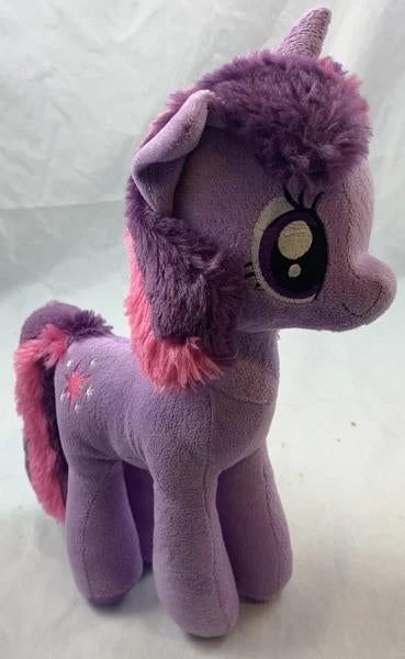 Hasbro My Little Pony Twilight Sparkle Peluche Famosa 30 cm, Enfants & Bébés, Jouets | Peluches, Overige karakters, Violet, Comme neuf