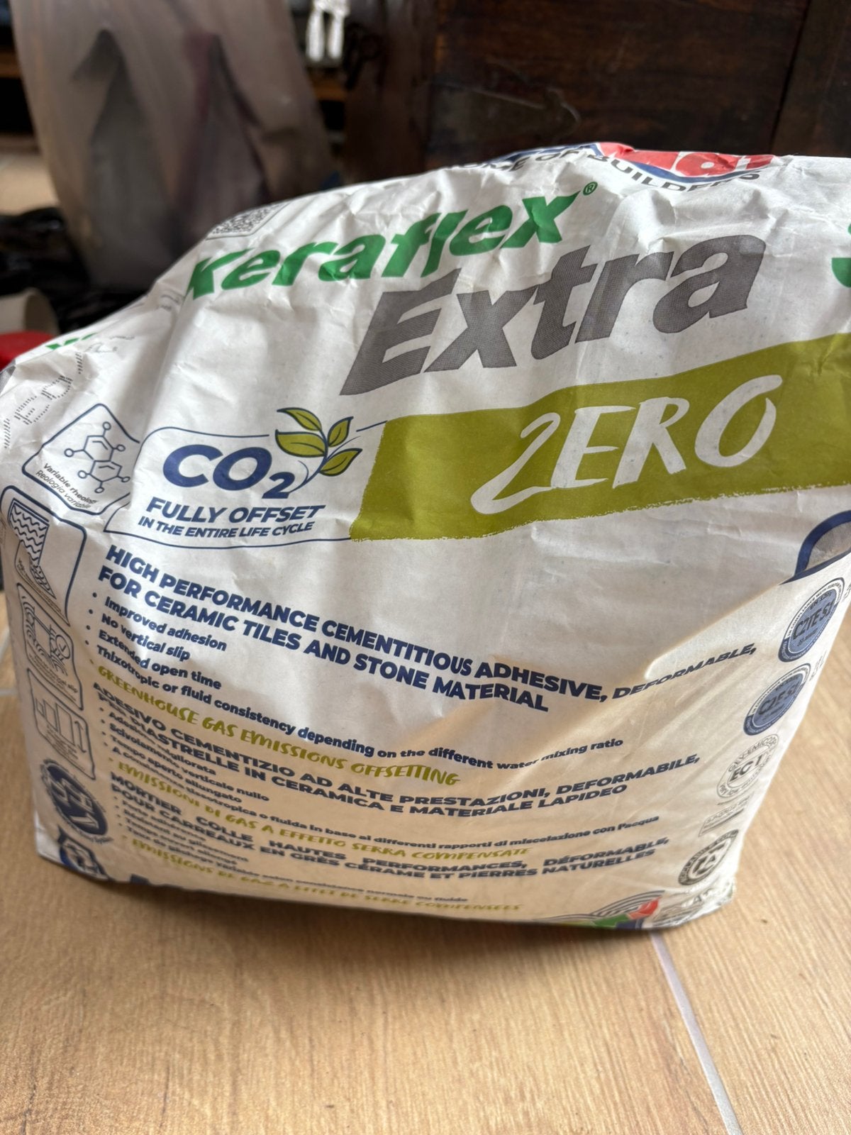 Ciment colle et joints pour carrelage, Enlèvement, Comme neuf