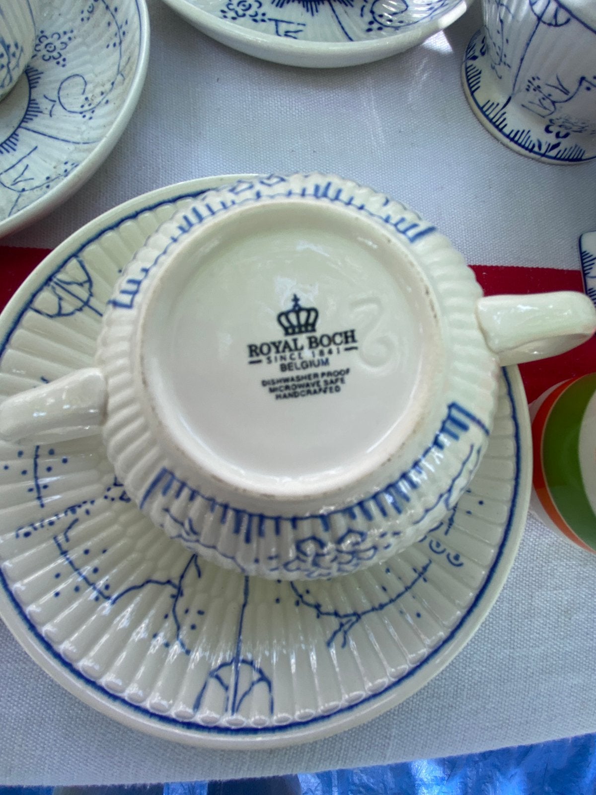 Tasses a soupe Royal Boch, Enlèvement