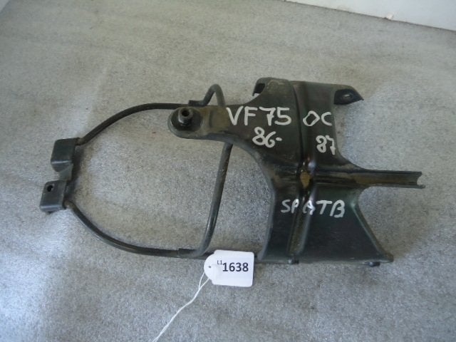 VF750C magna 1982 - 1988 Honda Beugel D1-11476