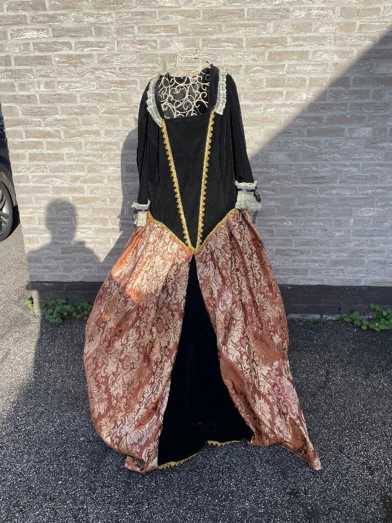 Victoriaans kleed, Antiek en Kunst, Ophalen of Verzenden