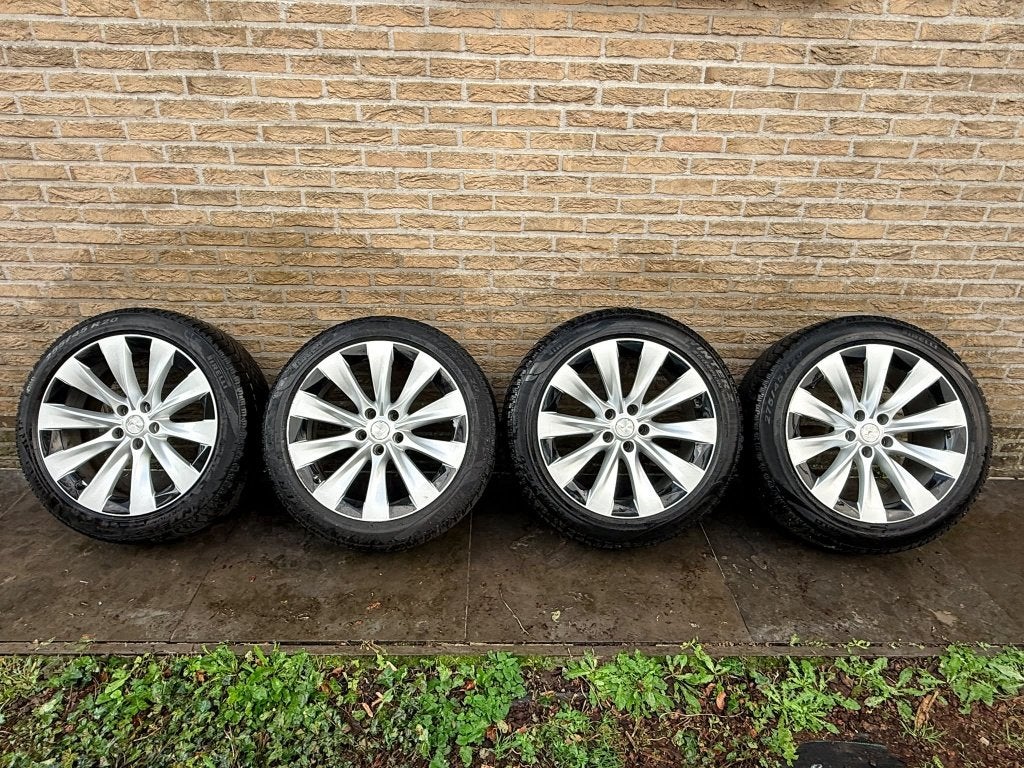 Tesla Model X 20 inch Slipstream Winterset Pirelli Scorpion, Auto-onderdelen, Ophalen, Gebruikt, 255 mm, Banden en Velgen