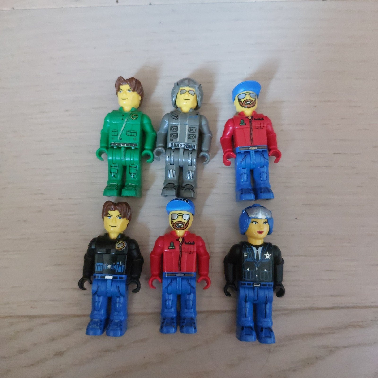 Lot van 6 Vintage LEGO Jack Stone / 4 Juniors Figuren, Kinderen en Baby's, Speelgoed | Duplo en Lego, Ophalen