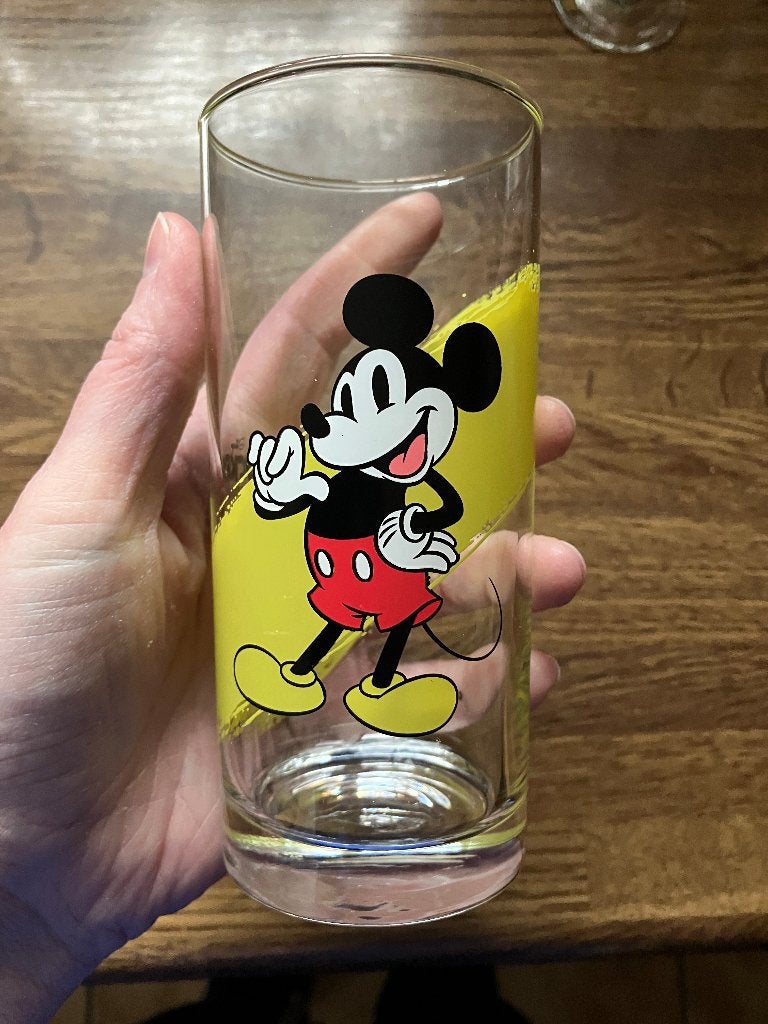 Disney Glas Mickey Mouse, Verzamelen, Disney, Ophalen of Verzenden, Mickey Mouse, Servies