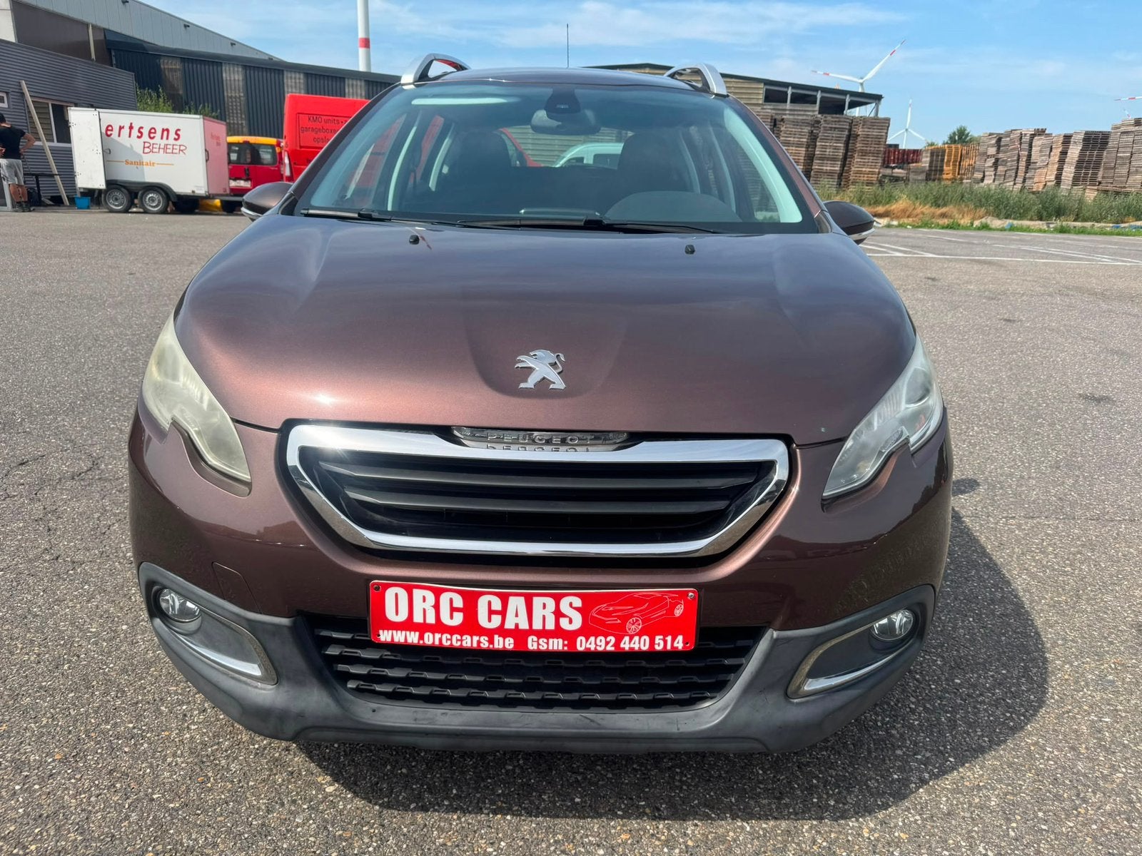 PEUGEOT 2008 1.2i BENZINE ALLURE NAVI CRUISE GARANTIE, Auto's, Peugeot, 1199 cc, Bruin, 5 deurs, 3 cilinders