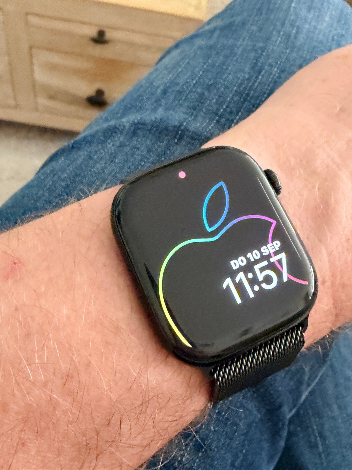 Apple Watch 10, Handtassen en Accessoires, Zwart, IOS, Ophalen of Verzenden, Zo goed als nieuw