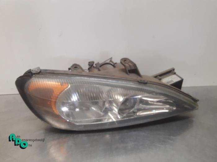 Phare droit d'un Nissan Primera (Primera P99-), -, 3 mois de garantie, Utilisé, -