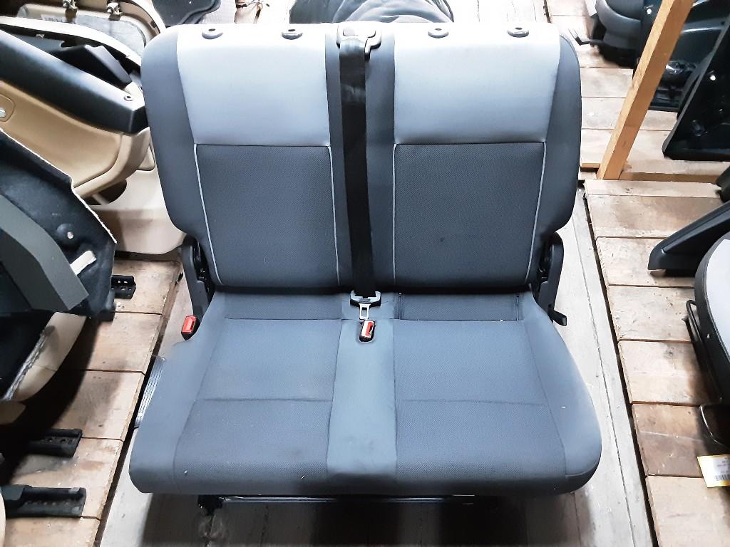 ACHTERBANK Caddy Combi III (2KB,2KJ) (2K0010411D), Gebruikt, Volkswagen, Mevr. I. Hauben, Rue de l'Espoir 34 34
4030  GRIVEGNÉE, BE