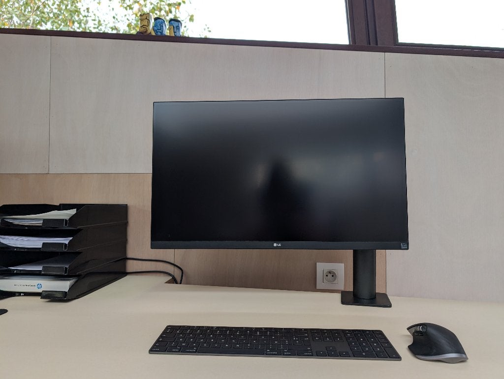 Lg ergo monitor 27 inch 4k ips, Computers en Software, Monitoren, Zo goed als nieuw, 61 t/m 100 Hz, HDMI, Thunderbolt, USB-C, Gaming