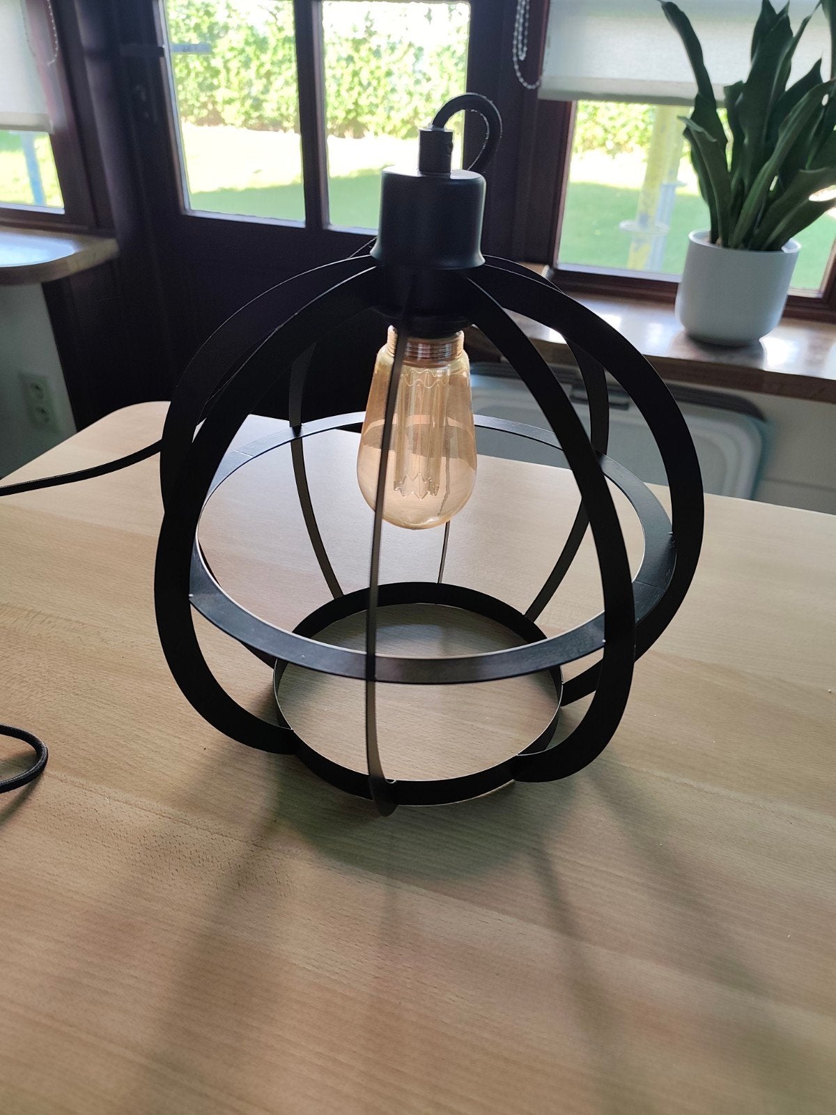 lustre style industriel avec lampe, Enlèvement ou Envoi, Comme neuf, Moderne industriel