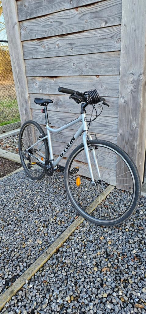 Btwin riverside 120 herenfiets, zo goed als nieuw., Enlèvement