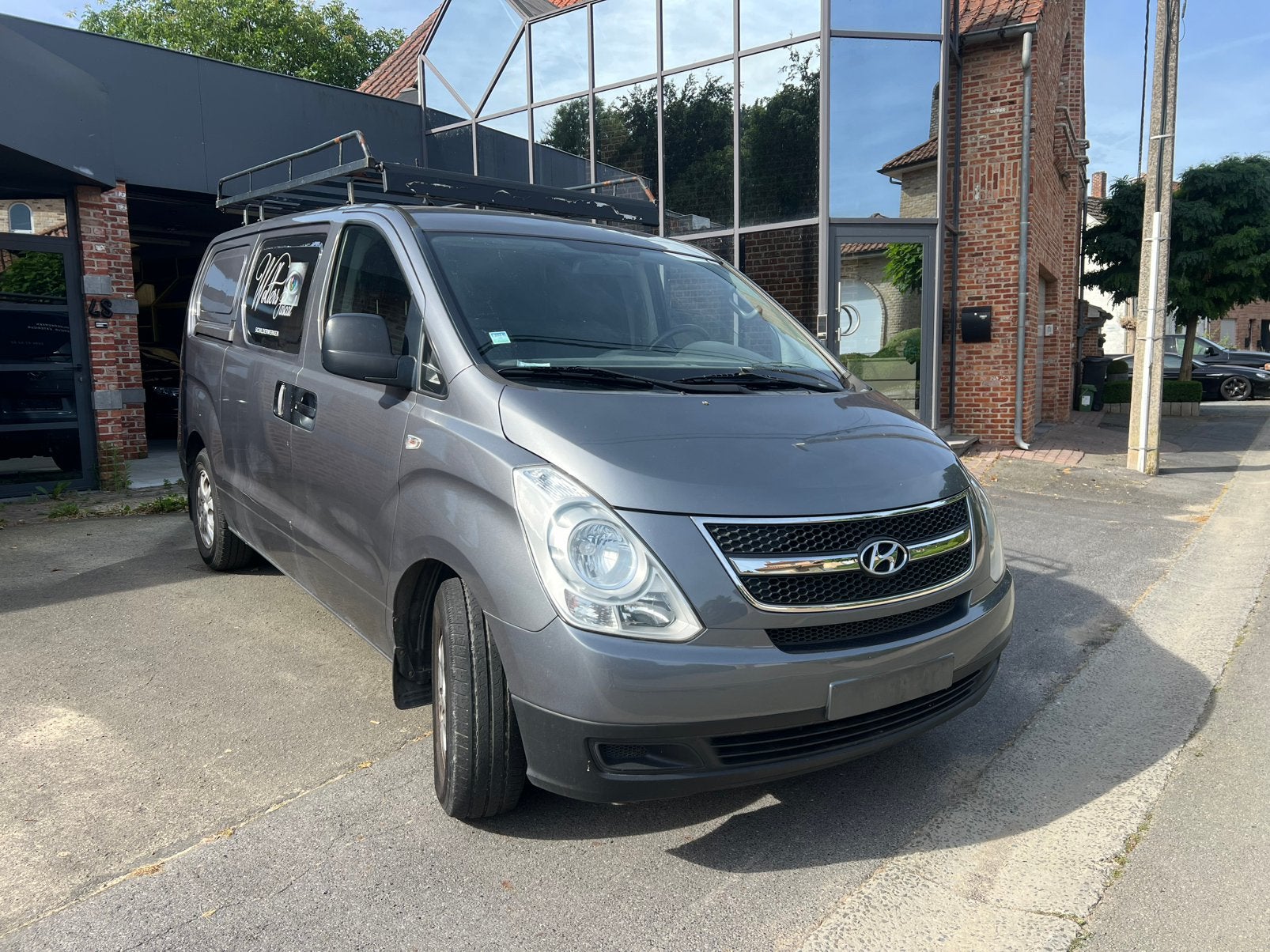 Hyndaai H1 avec 160000 km top conditions !, Autos, 100 kW, Achat, 2500 cm³, Entreprise