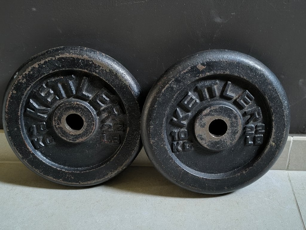 2 x 10kg Halterschijven van Kettler (30mm)., Ophalen, Gebruikt, Benen, Halterschijven