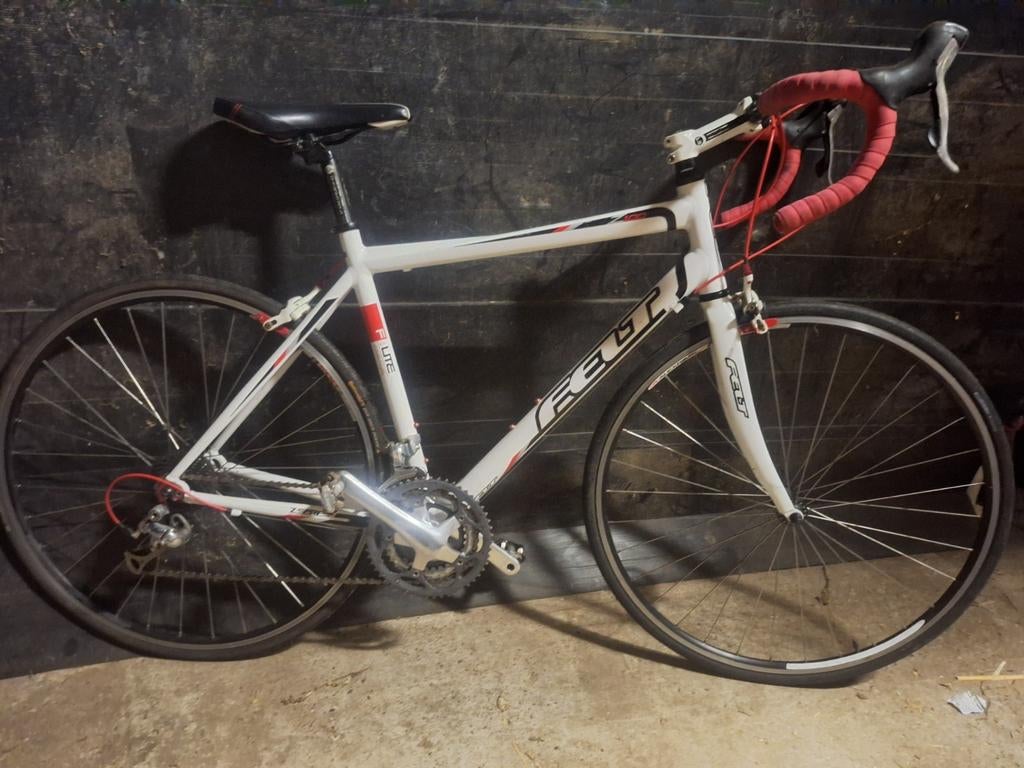 Felt racefiets ultegra groep 3x 10speed, 28 inch, Gebruikt, Aluminium, Meer dan 20 versnellingen