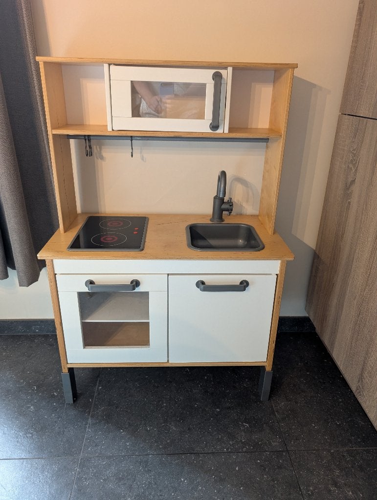 Duktig Ikea keukentje in goede staat, Enlèvement, Comme neuf, Bois, Jouer à la cuisine