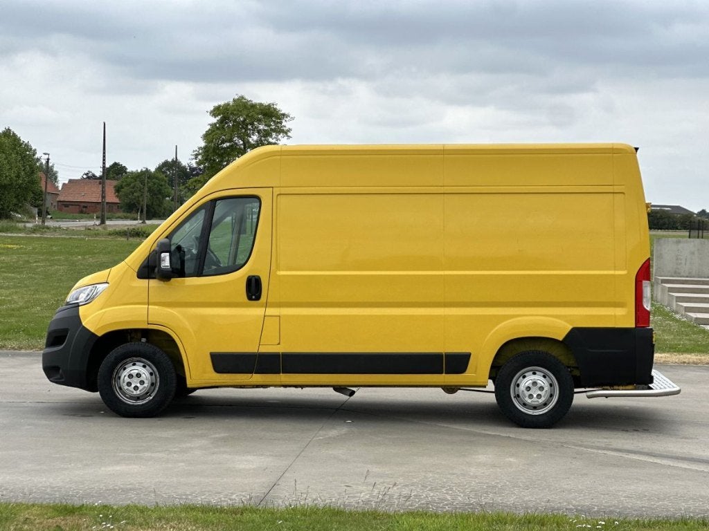 Opel Movano 2022 L2H2 95698km Camera - 21% BTW, Stof, Bedrijf, 107 kW, Parkeerassistent