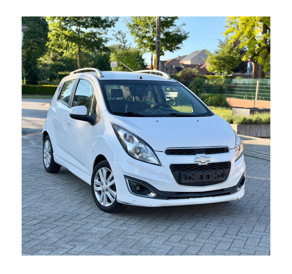 Chevrolet Spark 1.2i – 2014 Airco Gekeurde voor verkoop, Auto's, Wit, 5 deurs, Particulier, Elektrische buitenspiegels