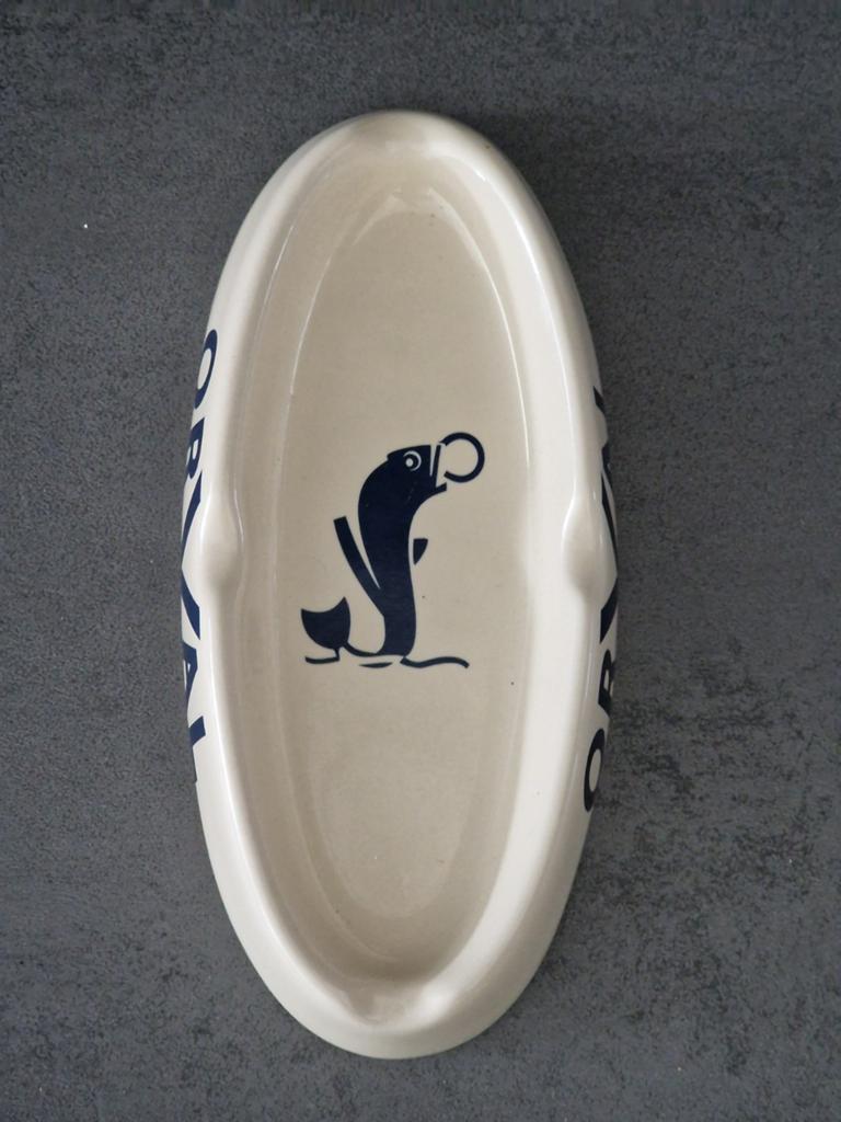 Cendrier orval, Collections, Enlèvement