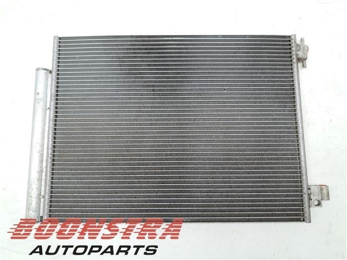 Condensateur clim d'un Renault Captur, Renault, -, 3 mois de garantie, Utilisé