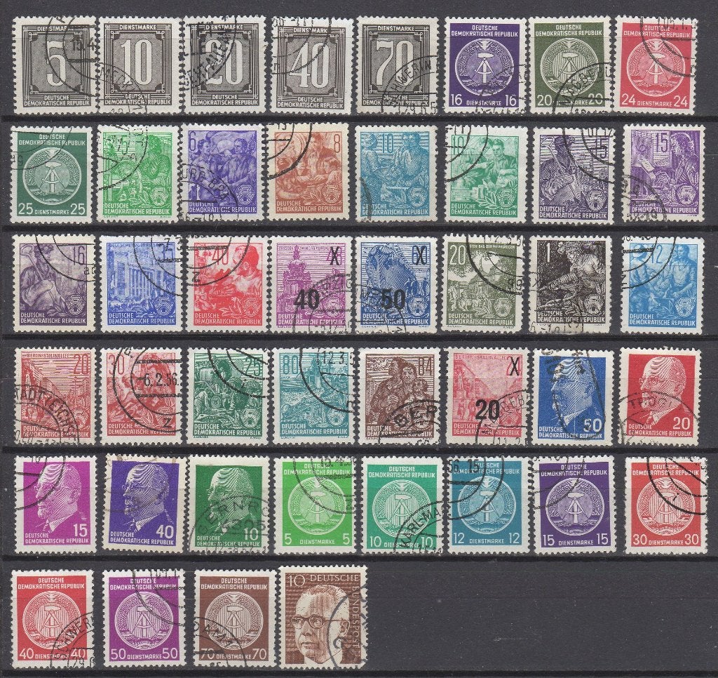 DDR - set van 44 stuks klein formaat, Postzegels en Munten, Ophalen of Verzenden, DDR, Gestempeld
