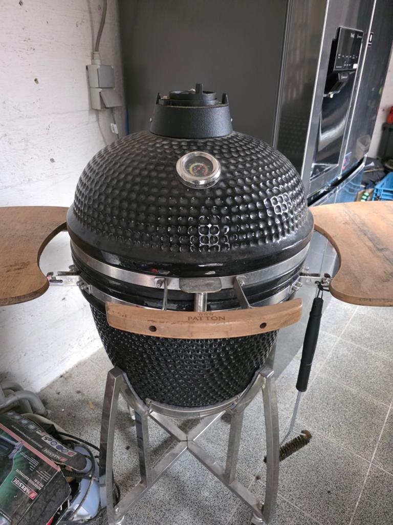 Barbecue kamado, Enlèvement, Utilisé
