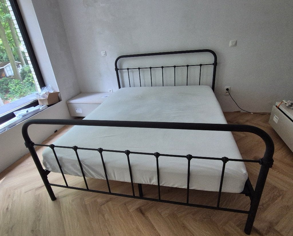 Bed, Huis en Inrichting, Slaapkamer | Bedden, Ophalen, Gebruikt, Zwart, Tweepersoons