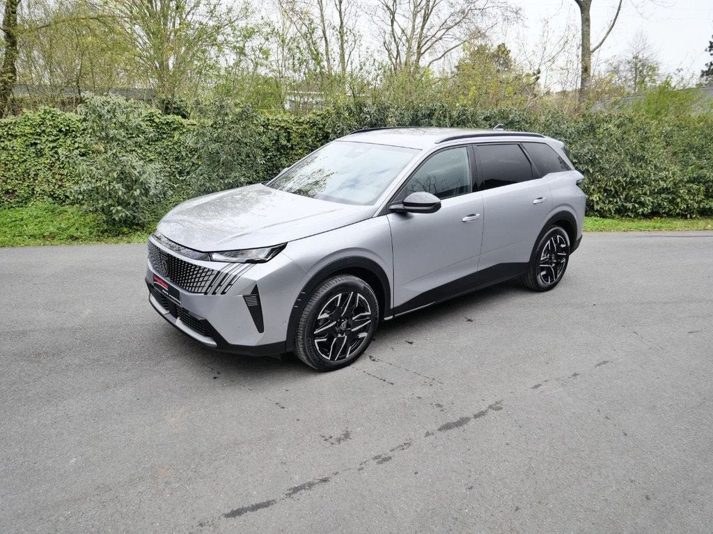 Peugeot 5008 First Edition Allure 7pl.,GARANTIE TOT 4DE JAAR, Auto's, Peugeot, Gebruikt, 1199 cc, 136 pk, 7 zetels