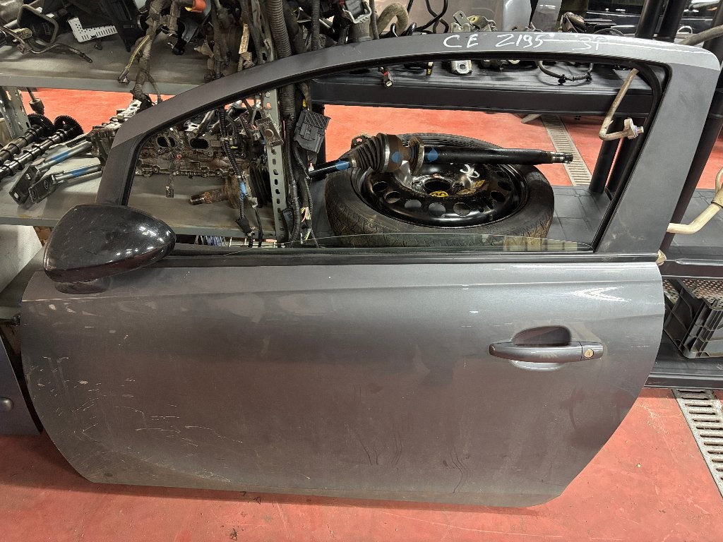 PORTIERE AVANT GAUCHE OPEL CORSA E, RUE BRIGADE PIRON 307, Enlèvement, Utilisé, Avant