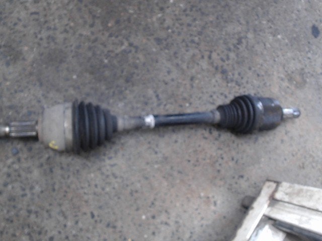 Cardan gauche Opel Corsa D 1.3CDTi 55kw 2006-2010 LP/15477, Enlèvement, Utilisé, Opel