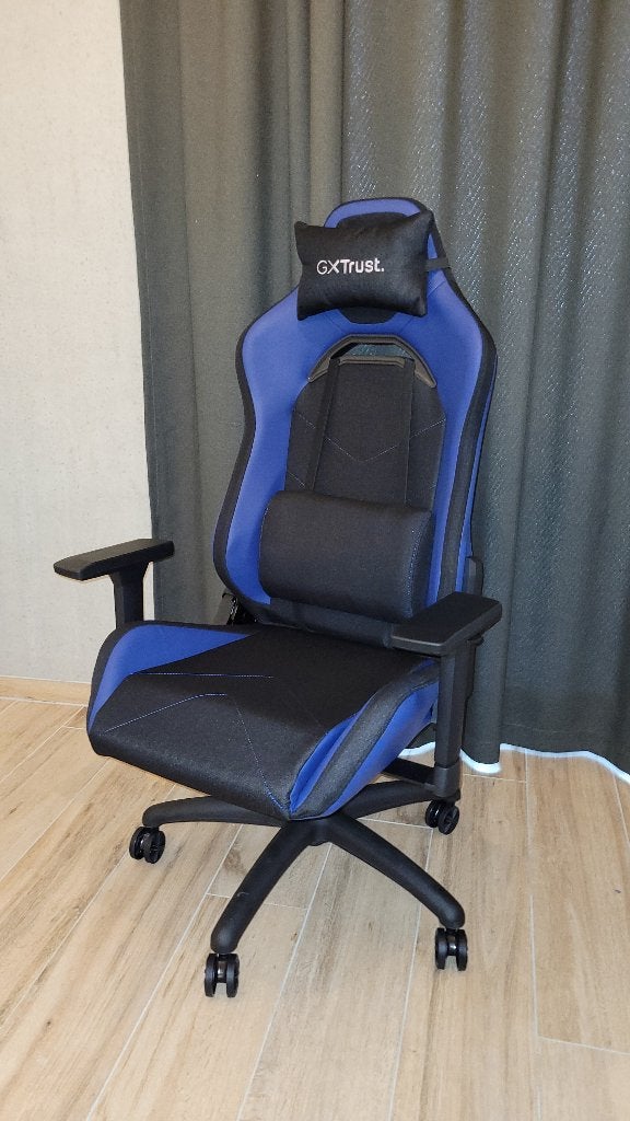 GXTrust Gamingstoel (als nieuw), Huis en Inrichting, Stoelen, Ophalen, Leer, Blauw, Gamingstoel