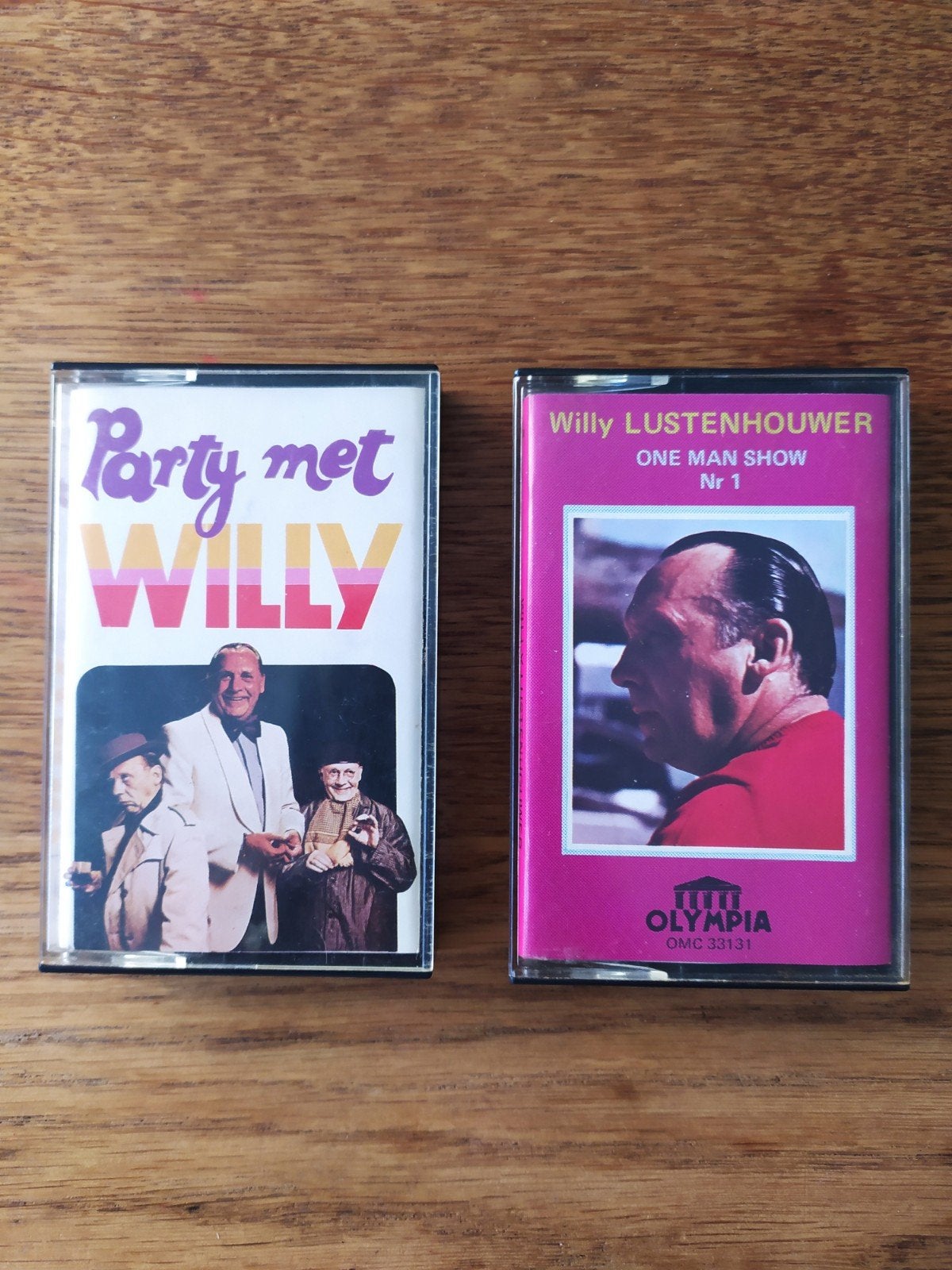 Cassettes Willy Lustenhouwer, Enlèvement ou Envoi, Humour et Cabaret, Originale, Avec boîte de rangement, étagère ou coffret