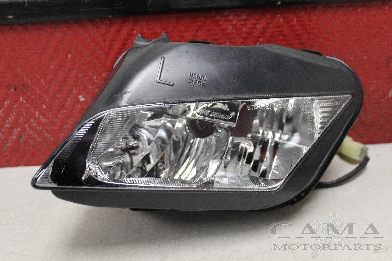 PHARE / OPTIQUE AVANT GAUCHE Honda, Dhr. S. di Majo, Utilisé, Info@cama-motorparts.nl, P.J. Troelstraweg 8 8
3144 CX  MAASSLUIS, NL